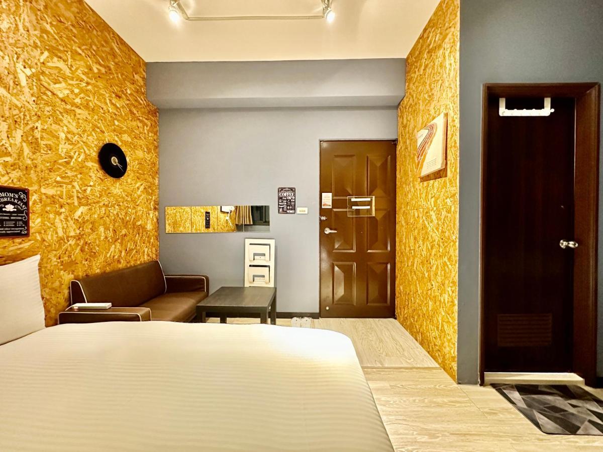 御旅 Inn Tchaj-čung Exteriér fotografie