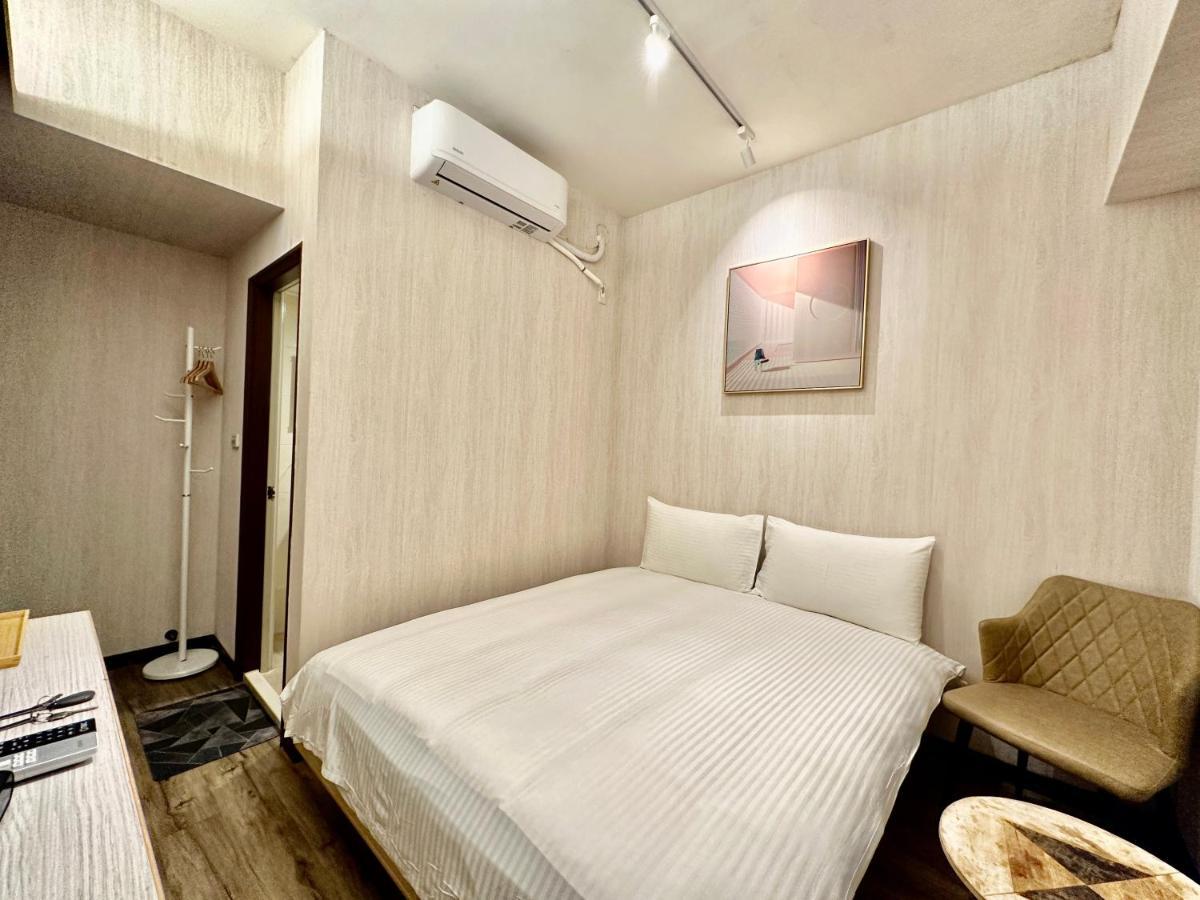 御旅 Inn Tchaj-čung Exteriér fotografie