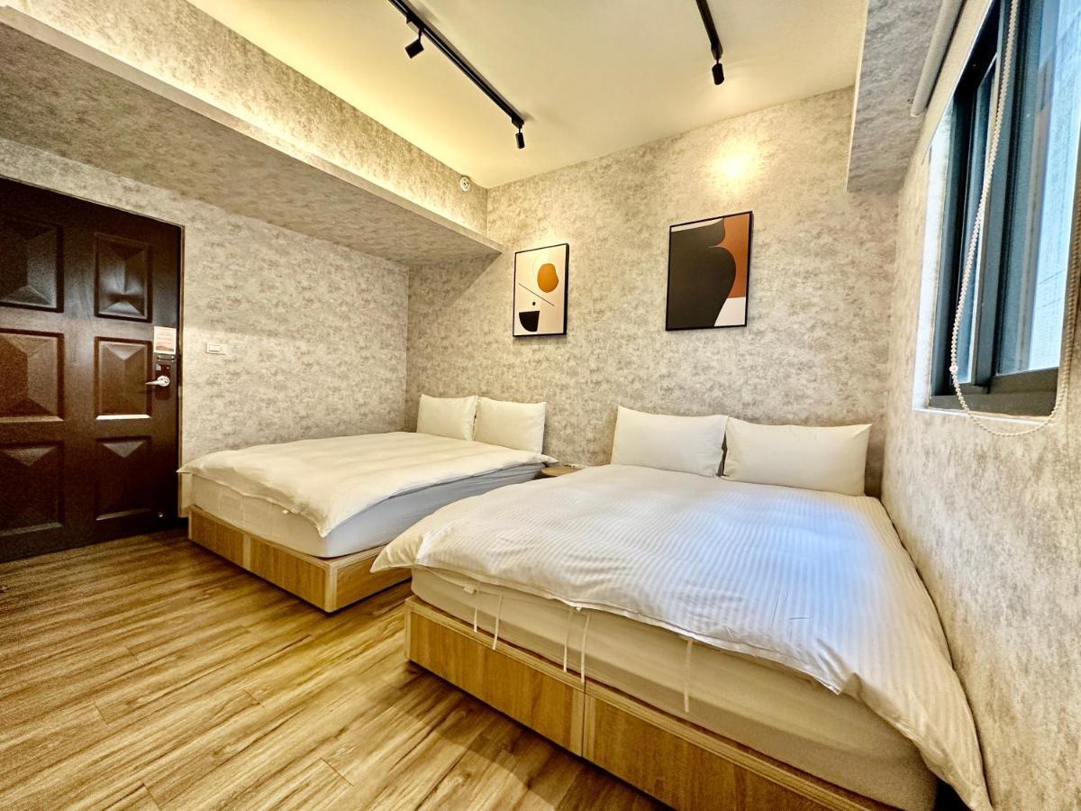 御旅 Inn Tchaj-čung Exteriér fotografie